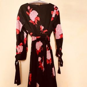 NWOT Who What Wear Rose Print Floral Dress Tied Sleeves L